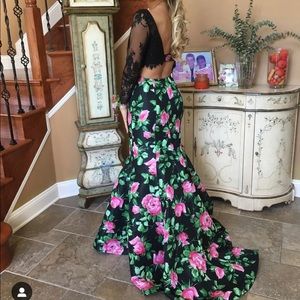 Sherri Hill prom dress!!